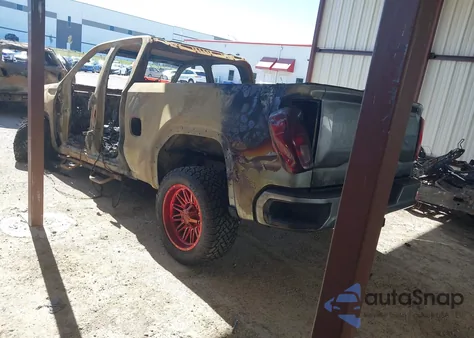 2023 GMC Sierra 1500 4Wd Standard Box Pro z USA, uszkodzony, nr VIN 1GTRUAEDXPZ277743